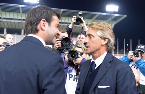 Stramaccioni, în stânga, alături de Roberto Mancini / FOTO: Guliver/ Getty Images
