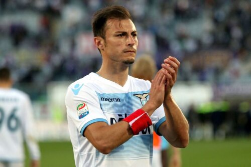 Ștefan Radu, 30 de ani, a dat două goluri și un assist în acest sezon. Mai are contract până în iunie 2020 (Getty / Guliver Images)