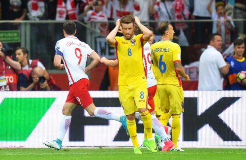 Jucătorii naționalei au încasat 6 goluri în două meciuri contra Poloniei și și-au compromis în mare parte șansele ca calificare la CM 2018 

FOTO: Raed Krishan.