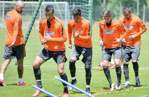 Popadiuc, numărul 19, la un antrenament cu FCSB