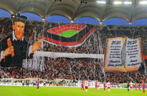 Coregrafie a fanilor dinamoviști care cer stadion fără pistă până în 2020 FOTO: Raed Krishan