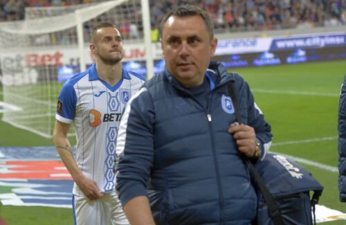 Ivan Martici a ieșit accidentat în minutul 5 al partidei FCSB - U Craiova 2-0, fiind înlocuit cu Radoslav Dimitrov. // FOTO: Raed Krishan