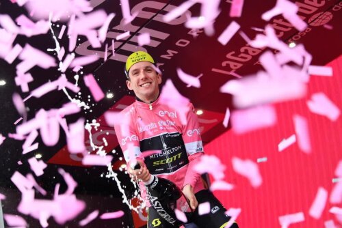 Simon Yates, foto: Giro d'Italia Instagram
