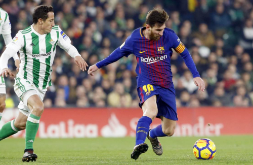Guardado fără minge într-un duel cu Messi. foto: pinterest