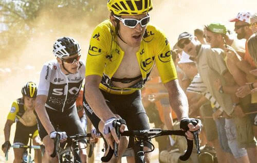 Geraint Thomas, în galben, și-a asumat de vreo câteva ori să ducă trenă în fața lui Froome, foto: reuters