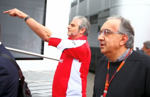 Sergio Marchionne, în plan apropiat, alături de Maurizio Arrivabene, actualul șef de la Ferrari //  FOTO: Guliver/ Getty Images