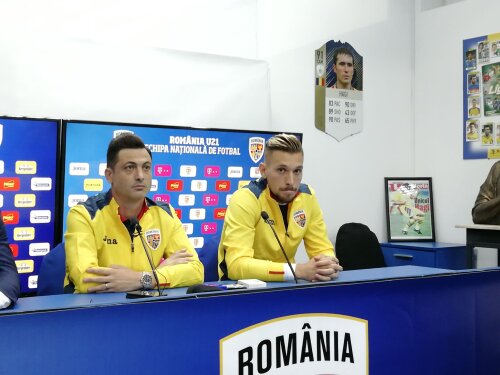 Mirel Rădoi și căpitanul Ionuț Radu (dreapta). Foto: Ionuț Coman / Ovidiu (Constanța)
