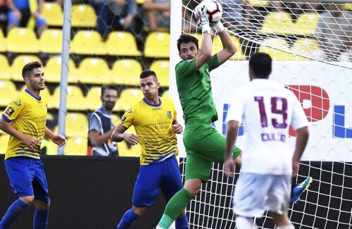 Straton făcuse o partidă bună cu CFR și în meciul tur, când rezultatul a fost asemăntor, 0-0 // FOTO: Raed Krishan