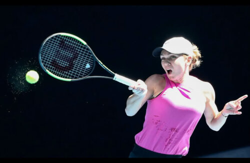 Simona Halep la unul dintre antrenamentele de la Melbourne FOTO Guliver/GettyImages