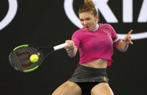 Simona Halep la Australian Open // FOTO: Reuters