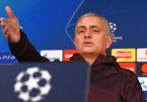 Jose Mourinho la o conferință de presă // Foto: Guliver/GettyImages