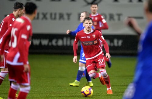 Dinamo nu l-a impresionat pe Narcis Răducan