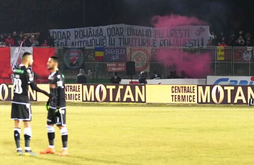 Banner al dinamoviștilor la Sepsi - Dinamo 0-1 FOTO: Raed Krishan