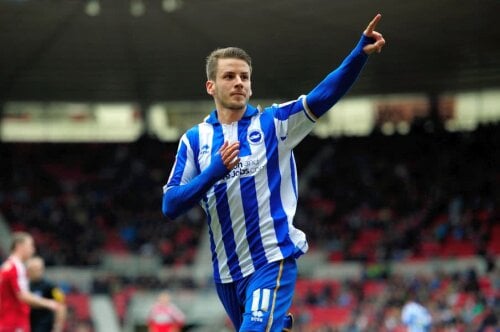 Andrea Orlandi în tricoul lui Brighton // Foto: Guliver/GettyImages