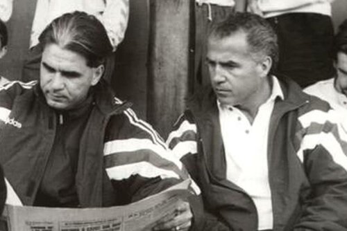 Dumitru Dumitriu, în dreapta, alături de Anghel Iordănescu