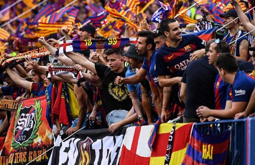 Fani care o susțin pe FC Barcelona, foto: Guliver/gettyimages