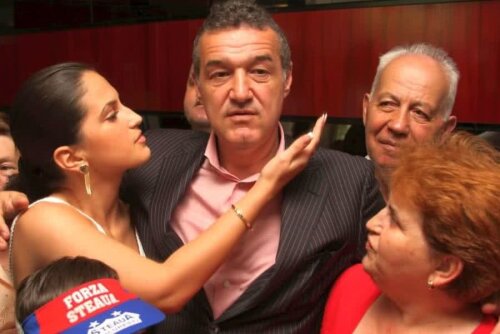 Declarațiile sexiste ale lui Gigi Becali nu au rămas nepedepsite