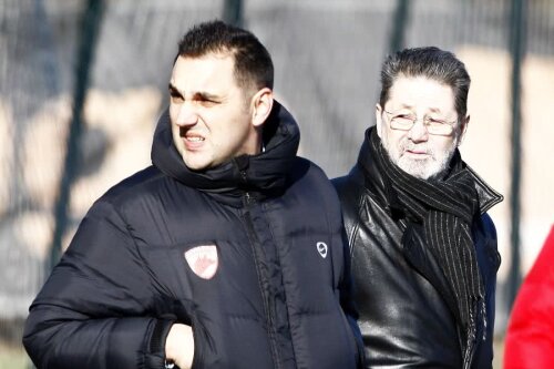 Imagine de arhivă cu Ionel Culina, ofițer de presă la Dinamo, și Cornel Dinu // FOTO: GSP