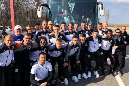 Jucătorii celor de la U Cluj s-au alăturat campaniei #ȘÎEU // Sursă foto: Instagram George Florescu