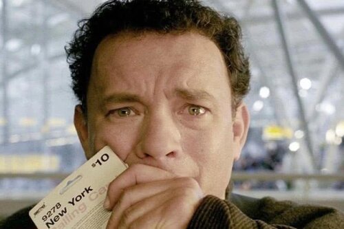 Actorul Tom Hanks în filmul The Terminal, un film de excepție al anului 2004
