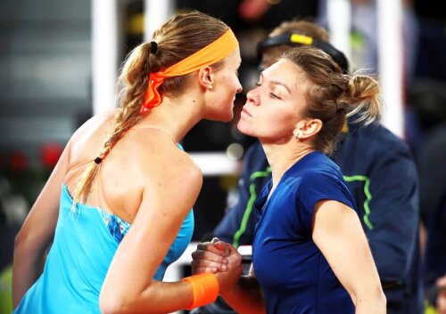 Simona Halep și Kristina Mladenovic, după finala de la Madrid din 2017 // FOTO: Guliver/Getty Images