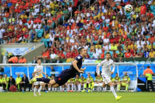 Plutirea lui Van Persie la 5-1 cu Spania (CM 2014)