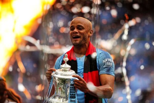 Vincent Kompany pleacă de la Manchester City după 11 ani glorioși // Sursă foto: Facebook Vincent Kompany