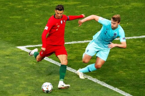Matthijs De Ligt și Cristiano Ronaldo // FOTO: Reuters