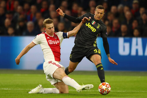 Matthijs de Ligt (Ajax) vs. Federico Bernardeschi (Juventus) 
foto: Guliver/Getty Images