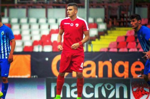 Vlad Motroc, în tricoul lui Dinamo U19