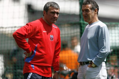 Gheorghe Hagi și Gigi Becali, în perioada în care «Regele» antrena la FCSB // foto: Arhivă Gazeta Sporturilor