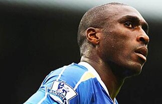 Sol Campbell a dat în judecată clubul Portsmouth