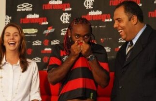 VIDEO / Vagner Love a plîns la prezentarea oficială la Flamengo!