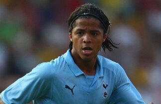 "Noul Ronaldinho" Giovani Dos Santos a ajuns la Galatasaray!