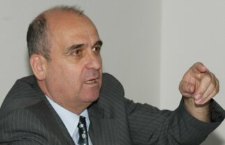 Gheorghe Nedelescu spune că are doar calitate de martor în dosar » "Penescu a luat autorizaţie de la altcineva, nu de la mine"