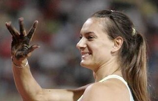 Elena Isinbaieva îşi întrerupe cariera pe o durată nedeterminată