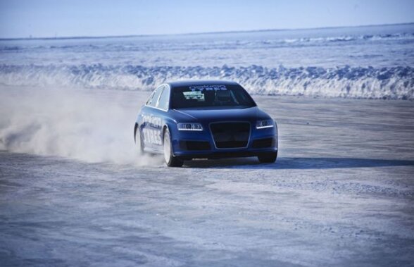 331 km/h, noul record mondial de viteză pe gheaţă a fost obţinut de un Audi RS6