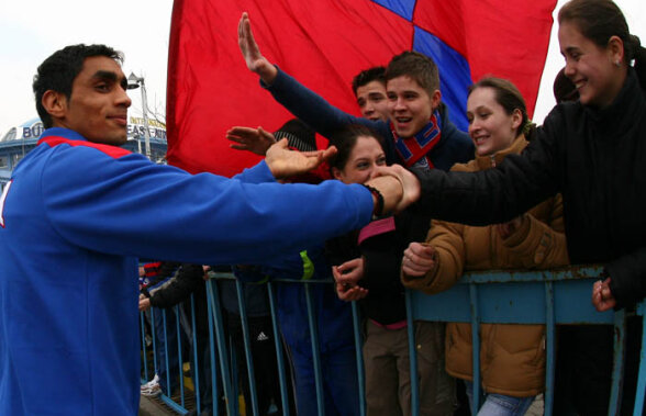 Moldovenii o aşteaptă pe Steaua, dar nu cumpără bilete, fiindcă sînt prea scumpe!