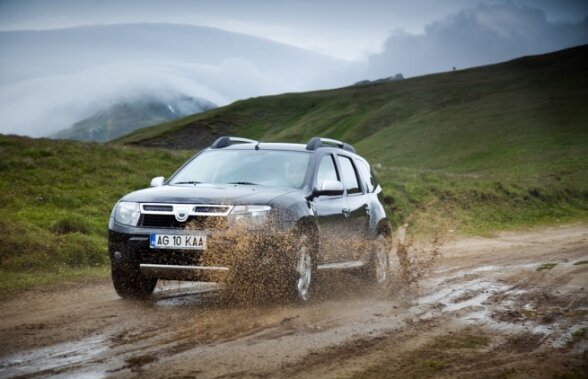 VIDEO Dacia Duster, vandalizată într-o campanie publicitară pentru piaţa germană