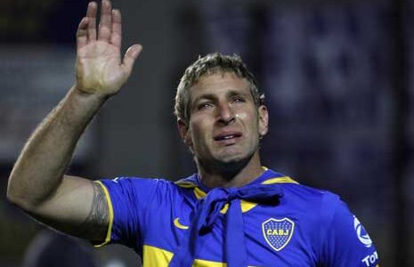 FOTO Martin Palermo, cu ochii în lacrimi la despărţirea de fanii echipei Boca Juniors :(