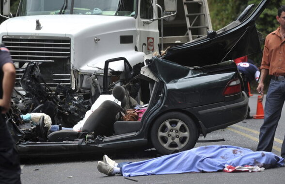 Internaţionalul costarican Dennis Marshall a murit într-un accident rutier