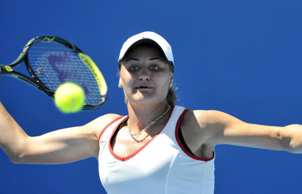 Monica Niculescu în turul 2, Alexandra Dulgheru eliminată de la New Heaven