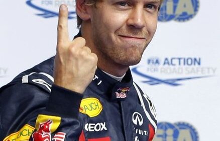 Vettel cîştigă cursa de la Spa! 2. Webber, 3. Button