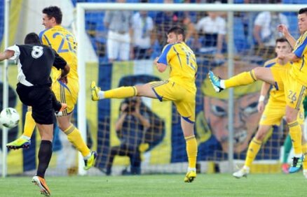 INCREDIBIL! S-au pariat 4 milioane de euro pe meciul Petrolul - Ceahlăul?