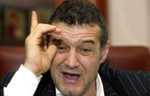 VIDEO » Gigi Becali: "Unul care poartă microfoane este cel mai mare nenorocit, iar pe mine să mă ocolească"