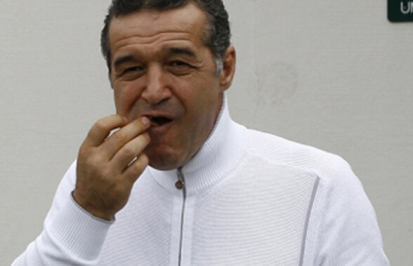 Gigi Becali nu vine în lojă, dar vede meciul dintr-o clădire de lîngă stadion