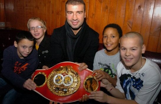 Lucian Bute a stat de vorbă cu patru viitori boxeri: ”Talentul contează în proporţie de 20 la sută, restul e muncă” :)