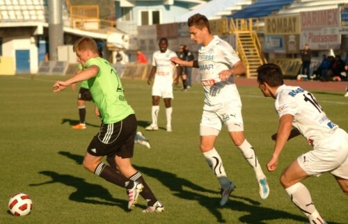 Azi se reia LigaB! Bistriţa - Chindia 0-0, Gloria Buzău - Snagov 0-0