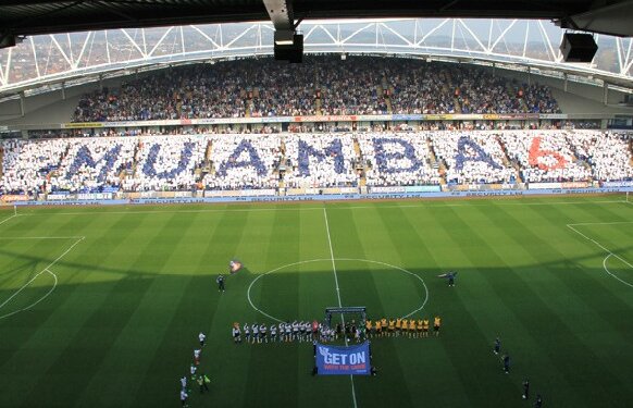 VIDEO şi FOTO » Imagini emoţionante din Anglia: Coregrafii speciale pentru Fabrice Muamba