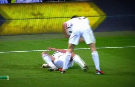 VIDEO Le-au cedat nervii! Pepe i-a tras una lui Arbeloa la meciul cu Valencia :O